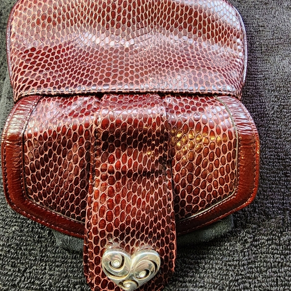 Brighton (Designer) Small Burgundy Leather Crossbody with Heart & Accents EUC - Picture 4 of 8